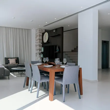 Vivo Mare 5 Bedroom *